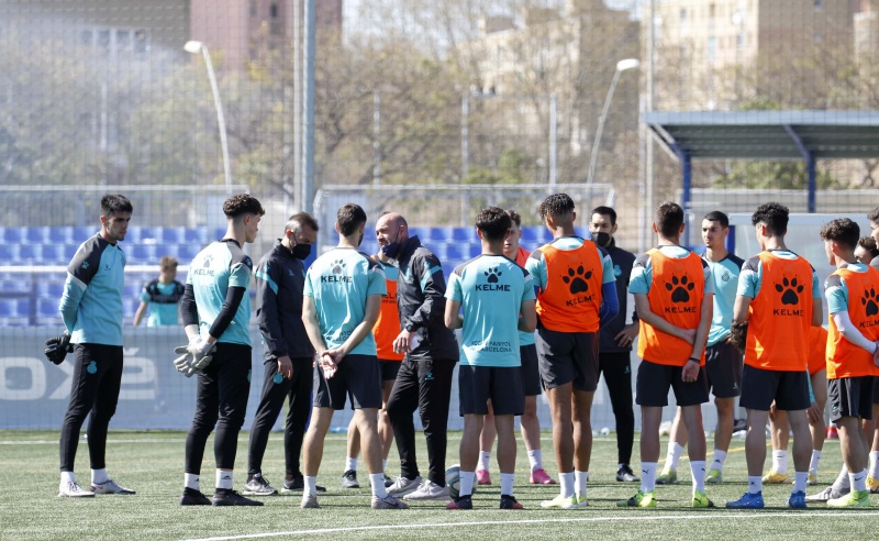 Derbi para cerrar la primera fase