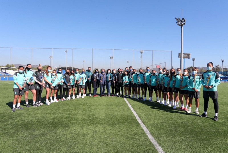 El Femenino celebra Sant Jordi