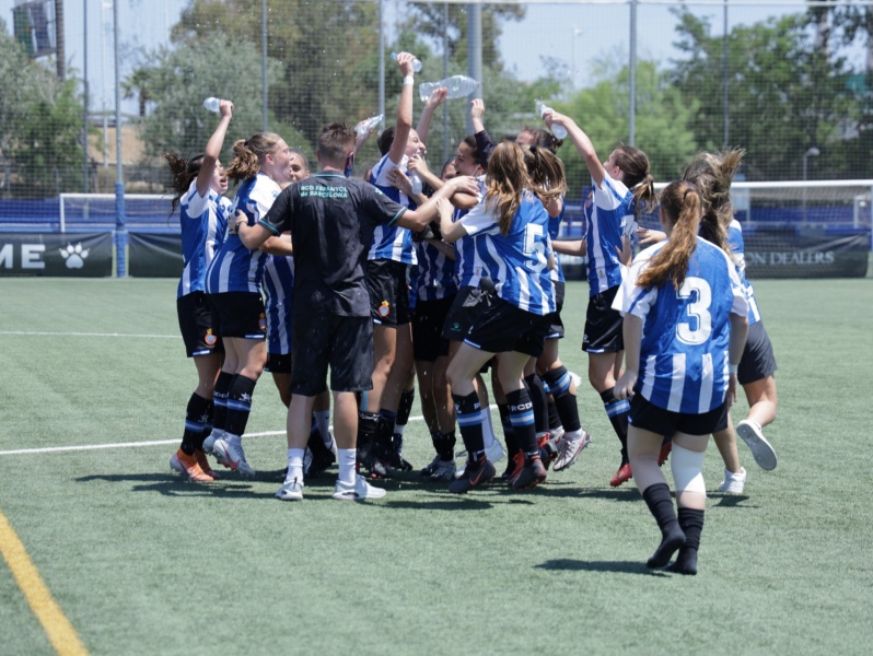 ¡Campeonas de liga!