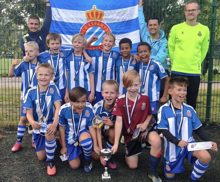 La RCDE Academy Helsinki gana la Pingviini Cup