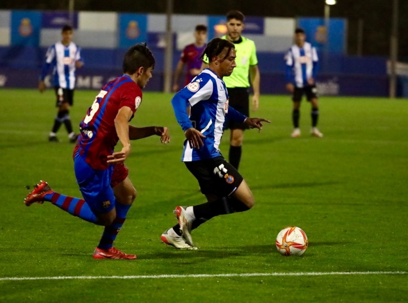 0-3: S'escapa el derbi juvenil