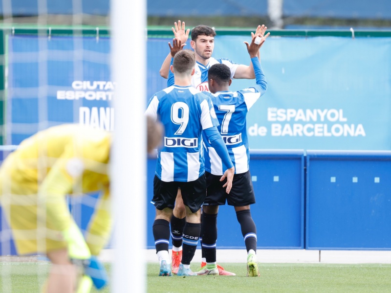 5-0: Golejada a foc lent abans de la Copa