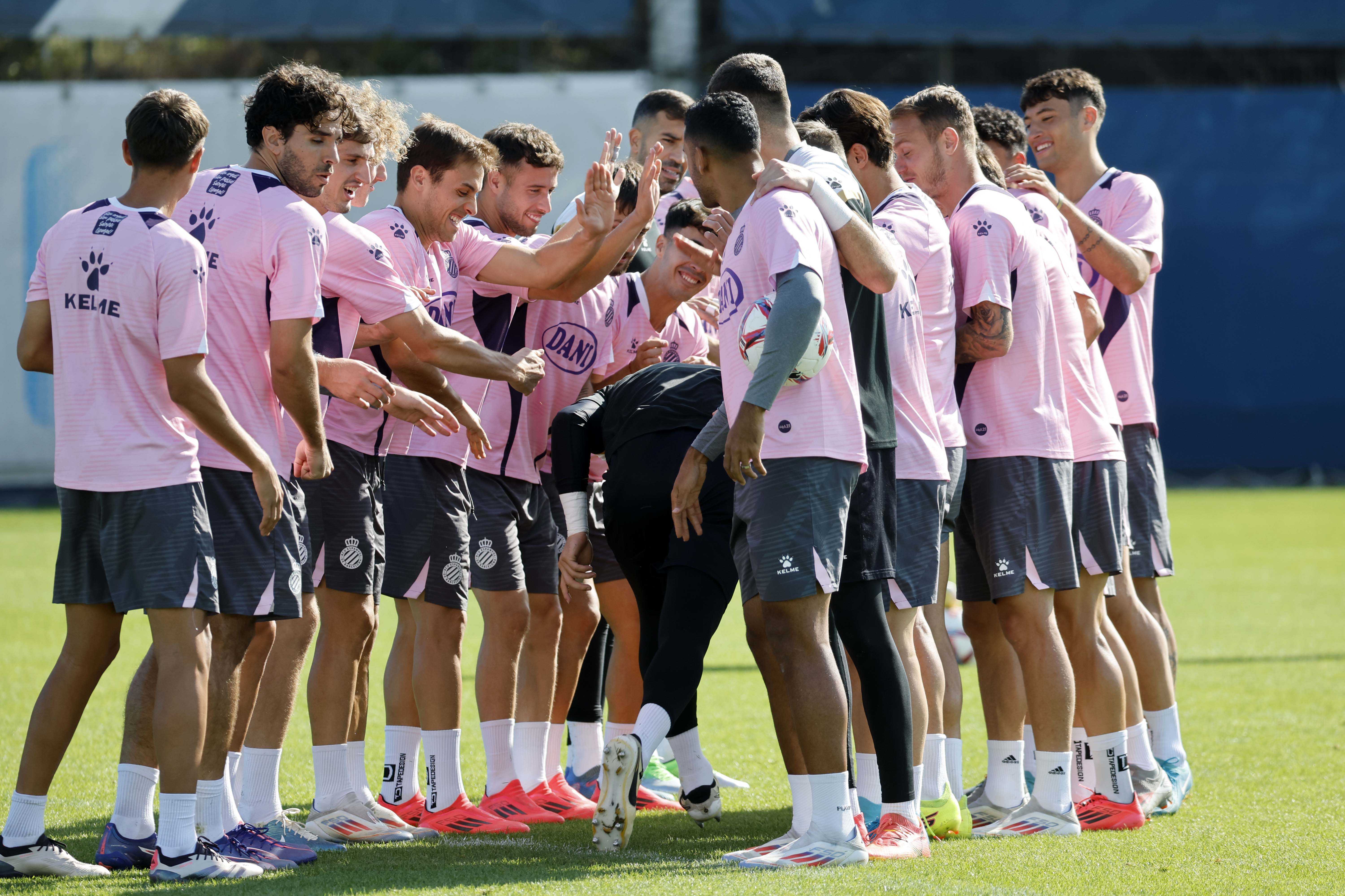 Entrenament al RCDE Stadium