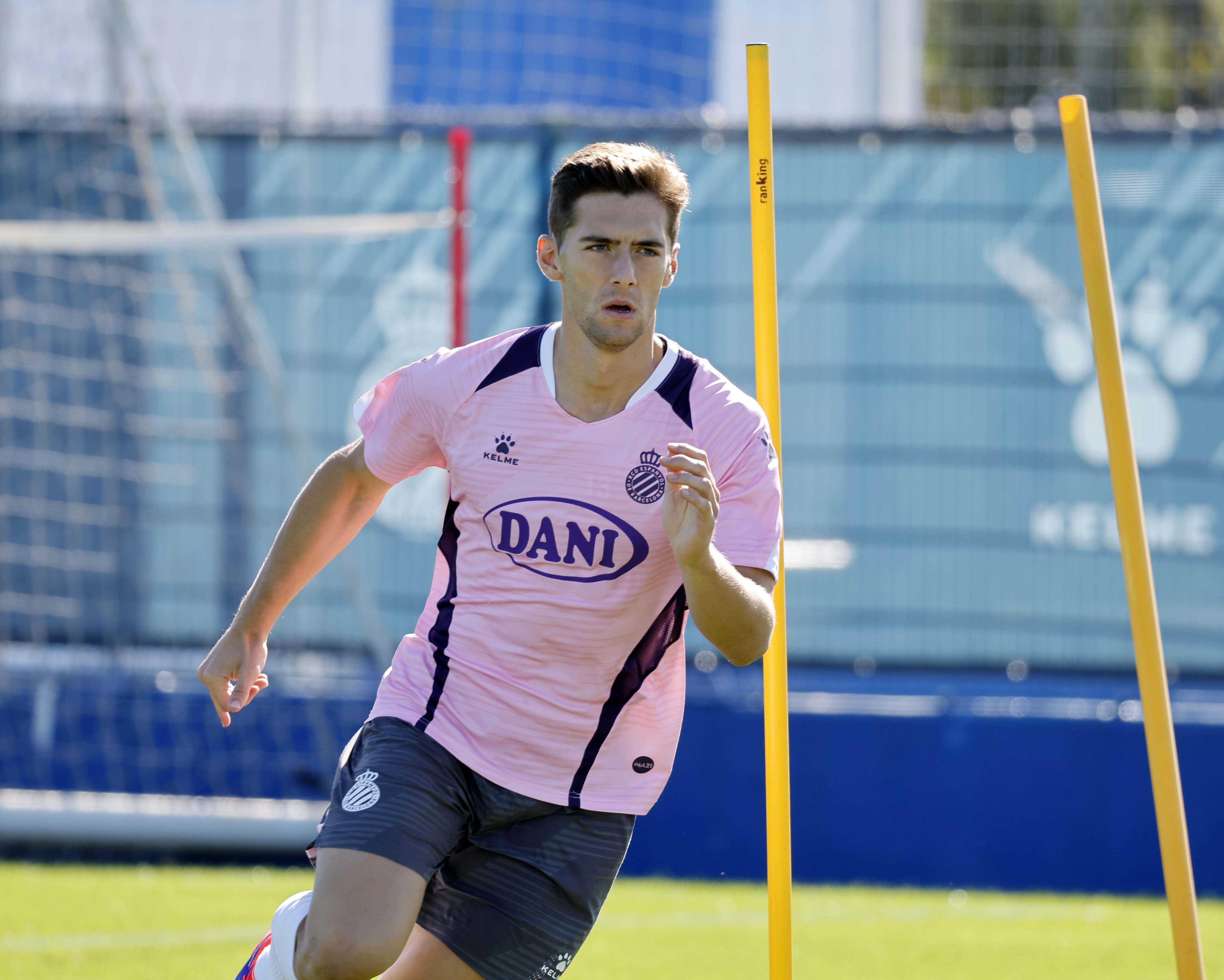 Entrenament a l'RCDE Stadium