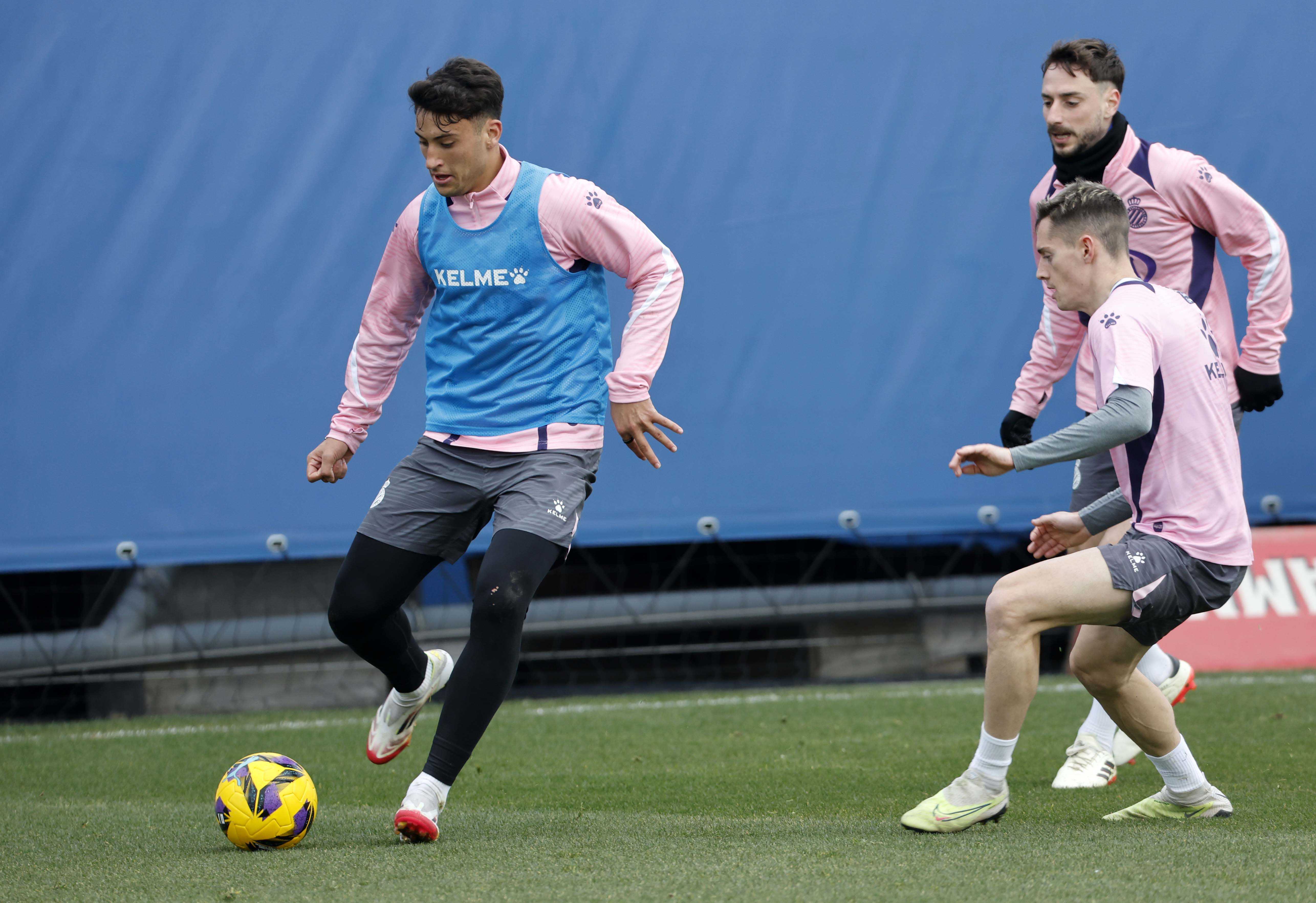 Entrenamiento en la CE Dani Jarque