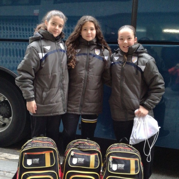 Nerea Carmona, Maria Llorella i Paula González, amb la Sub-12