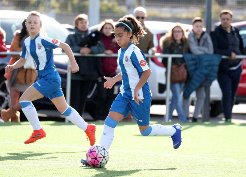 Horaris del futbol base i femení